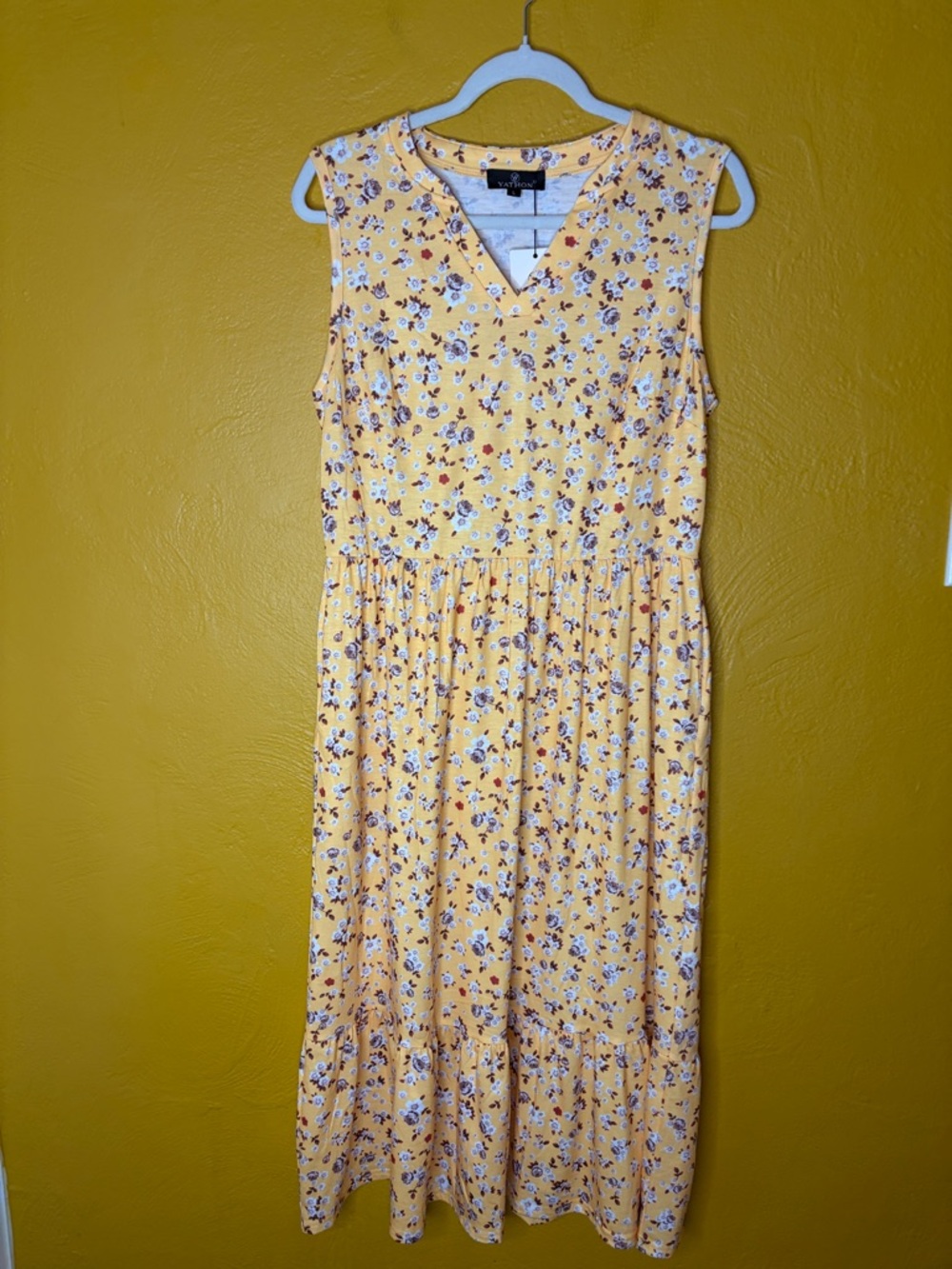 Yathon Women's Yellow Floral V-Neck Tiered Maxi Dress Sz L